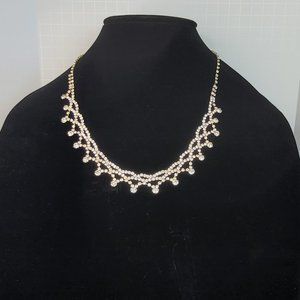 *4/$20* Sparkly crystal special occasion necklace